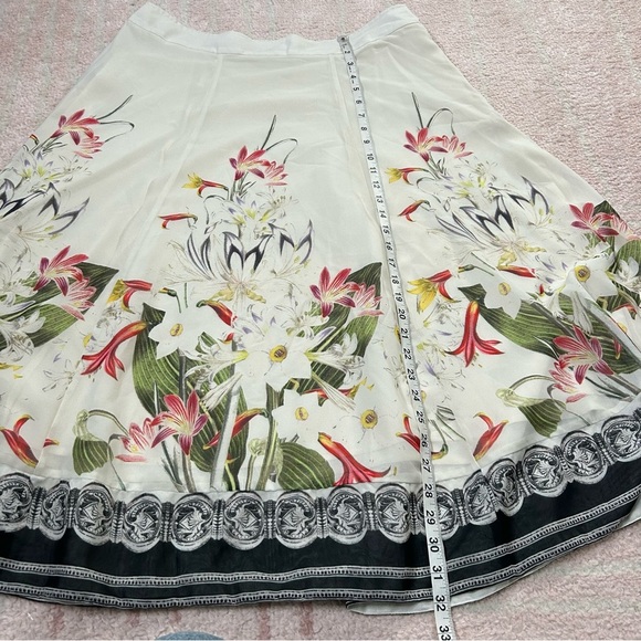 NWOT Soft Surroundings Cream Floral A-Line Skirt Spring Floral Lily Print Size L - Picture 5 of 12